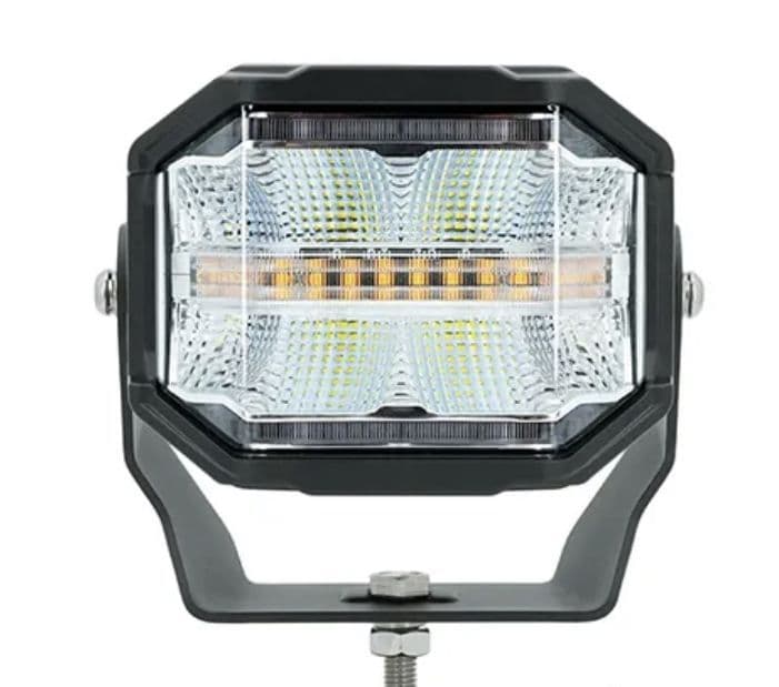 HIGH POWERED 120 DEGREE WORK LIGHT - 4 IN 1 FUNCTION - 80w